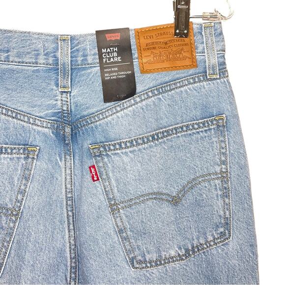 NWT Levi’s Math Club Flare High Rise Crop Jeans Denim in Light Wash Size 30 - Picture 7 of 11